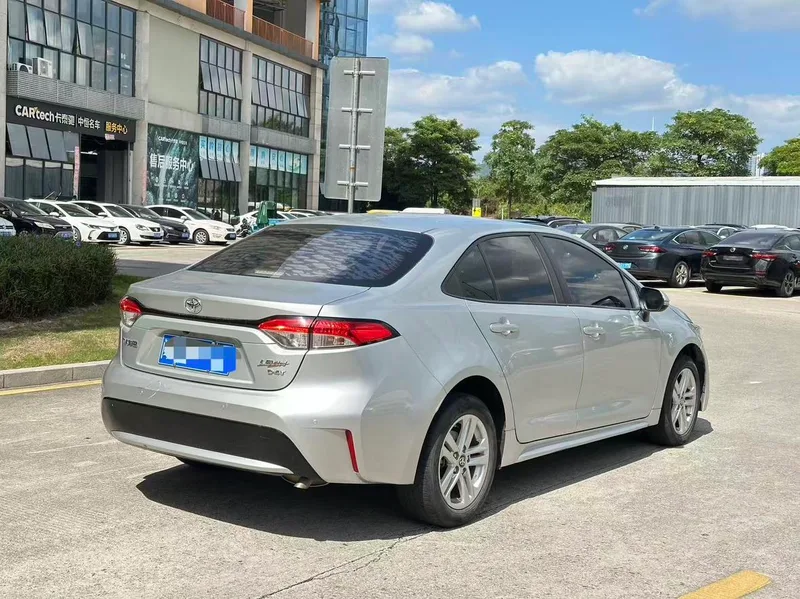 Toyota Levin 2021 185T CVT Роскошная версия интерьер фото 6 Toyota Levin 2021 185T CVT Роскошная версия интерьер фото 6