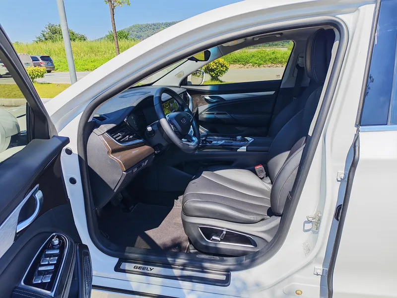 Geely Borui 2018 1.5T MHEV Version Yaoxiang intérieur photo 12 Geely Borui 2018 1.5T MHEV Version Yaoxiang intérieur photo 12