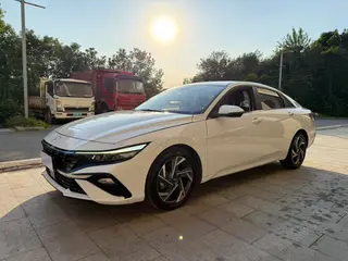 Hyundai Elantra 2023 1.5L CVT GLX Elite Edition