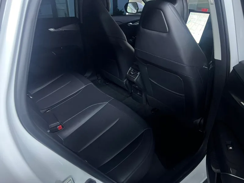 Changan Eado 2025 1.5T DCT 500Bar Premium Trim interior photo 7 Changan Eado 2025 1.5T DCT 500Bar Premium Trim interior photo 7