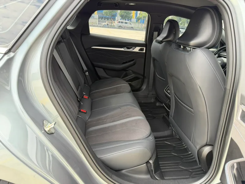 Geely Preface 2026 2.0T Oriental Yao full moon version interior photo 14 Geely Preface 2026 2.0T Oriental Yao full moon version interior photo 14