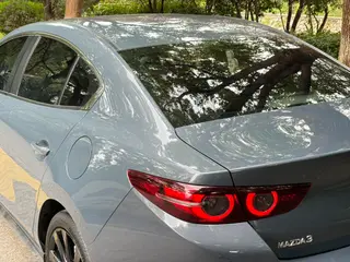 Mazda Mazda3 Axela 2023 2.0L Автоматическая качественная версия интерьер фото 12