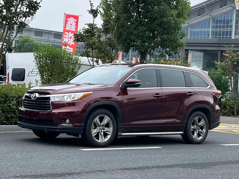 Toyota Highlander 2017 2.0T Édition de luxe à quatre roues motrices 7 Siège extérieur photo 1 Toyota Highlander 2017 2.0T Édition de luxe à quatre roues motrices 7 Siège extérieur photo 1