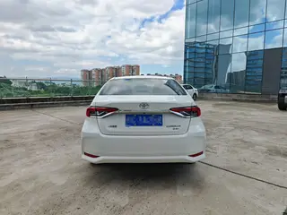 Toyota Corolla 2021 1.2T S-CVT Élite PLUS Edición exterior foto 3 Toyota Corolla 2021 1.2T S-CVT Élite PLUS Edición exterior foto 3