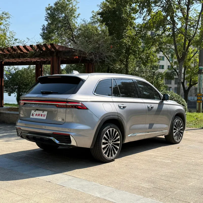 Geely Monjaro 2026 2.0TD Alta potencia automática de tracción en dos ruedas Oriental Yao Lanxing Edition exterior foto 5 Geely Monjaro 2026 2.0TD Alta potencia automática de tracción en dos ruedas Oriental Yao Lanxing Edition exterior foto 5