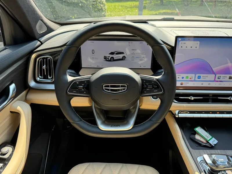 Geely Monjaro 2026 2.0TD Alta potencia automática de tracción en dos ruedas Oriental Yao Lanxing Edition interior foto 20 Geely Monjaro 2026 2.0TD Alta potencia automática de tracción en dos ruedas Oriental Yao Lanxing Edition interior foto 20