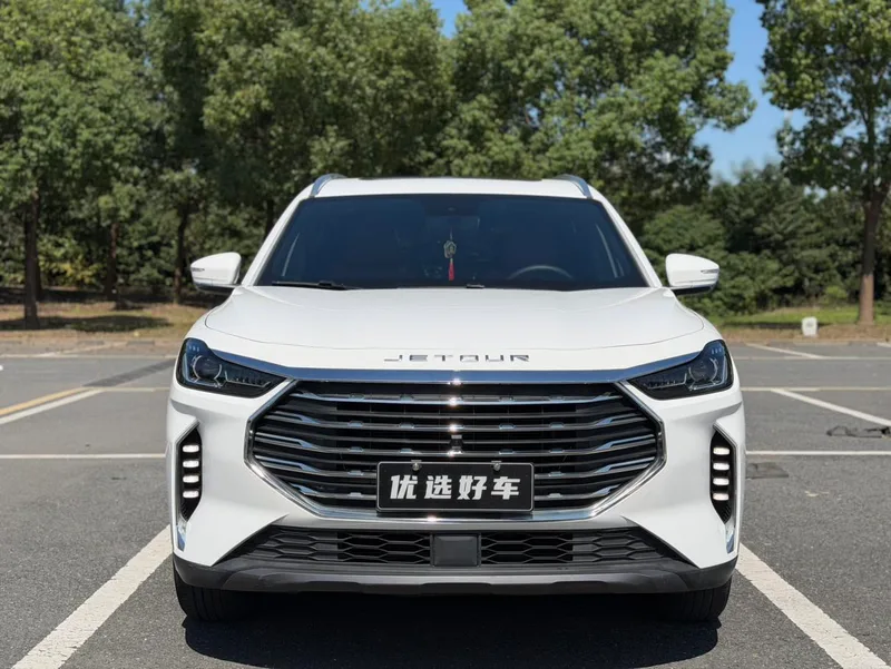 Jetour X70 PLUS 2021 1.5T DCT Гора 5 Кресло экстерьер фото 2 Jetour X70 PLUS 2021 1.5T DCT Гора 5 Кресло экстерьер фото 2