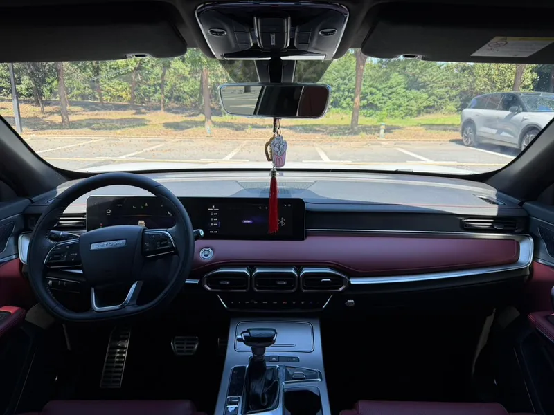 Jetour X70 PLUS 2021 1.5T DCT Гора 5 Кресло интерьер фото 10 Jetour X70 PLUS 2021 1.5T DCT Гора 5 Кресло интерьер фото 10