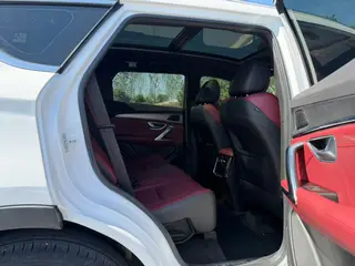 Jetour X70 PLUS 2021 1.5T DCT Гора 5 Кресло интерьер фото 11 Jetour X70 PLUS 2021 1.5T DCT Гора 5 Кресло интерьер фото 11