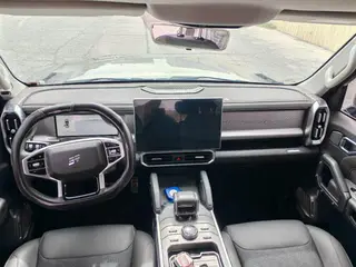 Jetour T2 2023 2.0TD Four-wheel drive Time travel interior photo 8 Jetour T2 2023 2.0TD Four-wheel drive Time travel interior photo 8
