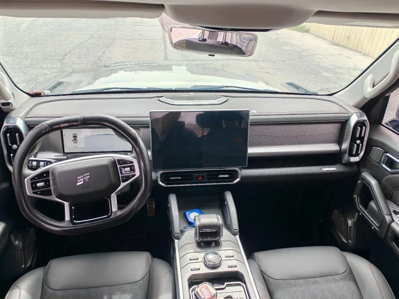 Jetour T2 2023 2.0TD Four-wheel drive Time travel interior photo 8 Jetour T2 2023 2.0TD Four-wheel drive Time travel interior photo 8