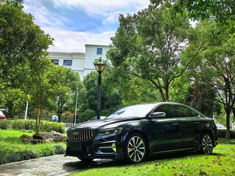 Geely Preface 2025 1.5T Oriental Yao Kunlun Edition exterior photo 1 Geely Preface 2025 1.5T Oriental Yao Kunlun Edition exterior photo 1