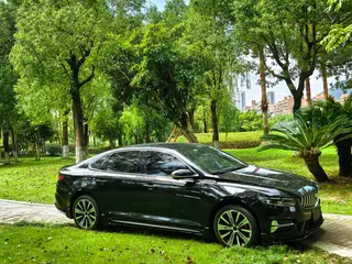 Geely Preface 2025 1.5T Oriental Yao Kunlun Edition exterior photo 3 Geely Preface 2025 1.5T Oriental Yao Kunlun Edition exterior photo 3