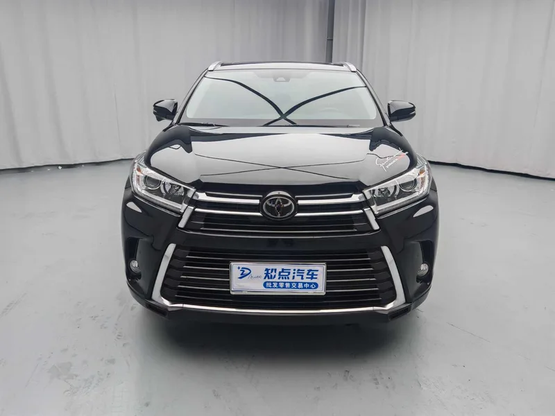 Toyota Highlander 2018 2.0T Four-wheel drive Premium Edition 7 seat Country VI exterior photo 2 Toyota Highlander 2018 2.0T Four-wheel drive Premium Edition 7 seat Country VI exterior photo 2