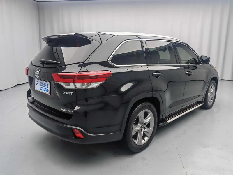 Toyota Highlander 2018 2.0T Four-wheel drive Premium Edition 7 seat Country VI exterior photo 5 Toyota Highlander 2018 2.0T Four-wheel drive Premium Edition 7 seat Country VI exterior photo 5