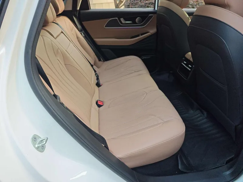 Chery Tiggo 8L 2024 2.0T Automatic Luxury Edition exterior photo 8 Chery Tiggo 8L 2024 2.0T Automatic Luxury Edition exterior photo 8