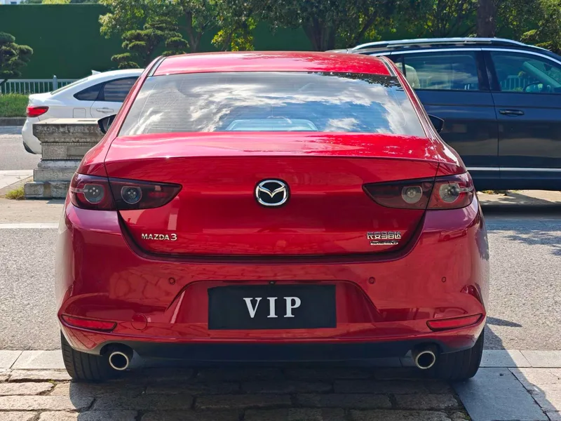 Mazda Mazda3 Axela 2021 1.5L automatic quality version exterior photo 5 Mazda Mazda3 Axela 2021 1.5L automatic quality version exterior photo 5