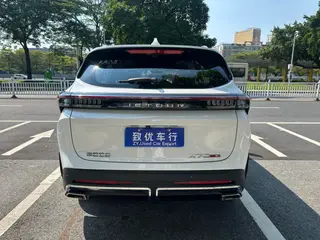 Jetour X70 PLUS 2025 1.5T 7DCT Флагманская версия 7 Кресло экстерьер фото 5 Jetour X70 PLUS 2025 1.5T 7DCT Флагманская версия 7 Кресло экстерьер фото 5
