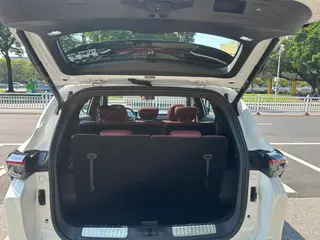 Jetour X70 PLUS 2025 1.5T 7DCT Флагманская версия 7 Кресло интерьер фото 17 Jetour X70 PLUS 2025 1.5T 7DCT Флагманская версия 7 Кресло интерьер фото 17