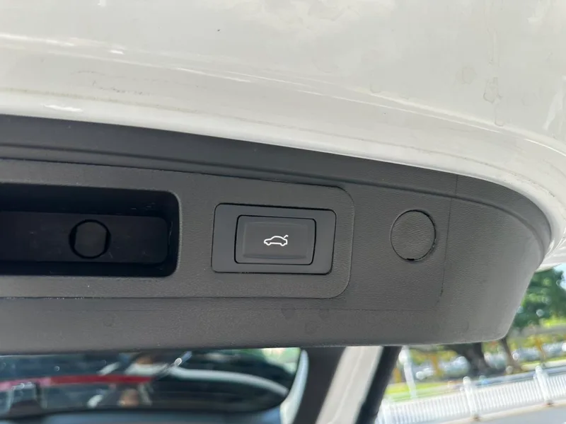 Jetour X70 PLUS 2025 1.5T 7DCT Флагманская версия 7 Кресло интерьер фото 19 Jetour X70 PLUS 2025 1.5T 7DCT Флагманская версия 7 Кресло интерьер фото 19