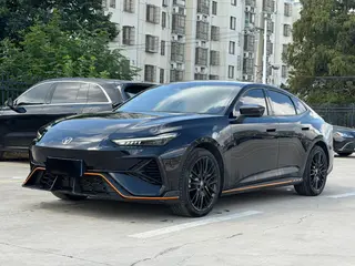 Changan UNI-V 2025 Troisième génération 1.5T 500Bar Sport de luxe