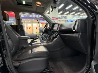 Hyundai ix35 2018 2.0L Automatique à deux roues motrices Version de plaisir extérieur photo 6 Hyundai ix35 2018 2.0L Automatique à deux roues motrices Version de plaisir extérieur photo 6