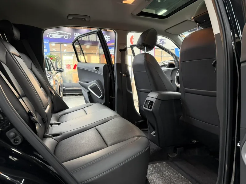 Hyundai ix35 2018 2.0L Automatique à deux roues motrices Version de plaisir intérieur photo 8 Hyundai ix35 2018 2.0L Automatique à deux roues motrices Version de plaisir intérieur photo 8