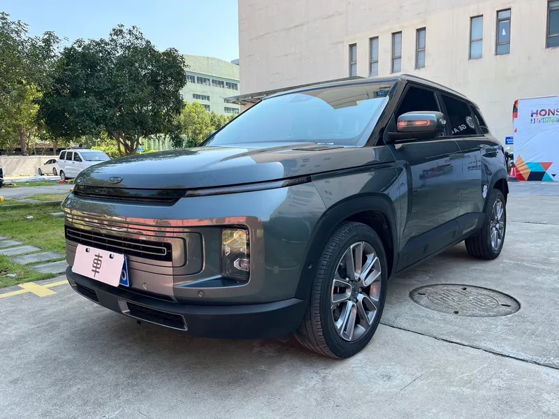 Geely ICON 2021 1.5TD Spring Limited Koi Edition exterior photo 1 Geely ICON 2021 1.5TD Spring Limited Koi Edition exterior photo 1