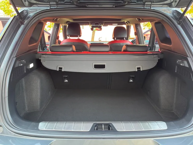 Geely ICON 2021 1.5TD Spring Limited Koi Edition interior photo 17 Geely ICON 2021 1.5TD Spring Limited Koi Edition interior photo 17