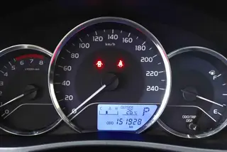 Toyota Levin 2018 185T CVT Version de luxe intérieur photo 11 Toyota Levin 2018 185T CVT Version de luxe intérieur photo 11
