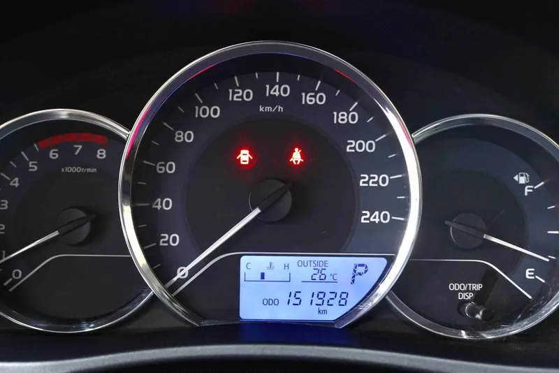 Toyota Levin 2018 185T CVT Version de luxe intérieur photo 11 Toyota Levin 2018 185T CVT Version de luxe intérieur photo 11