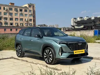 Geely Boyue L 2025 Четвертое поколение 1.5TD DCT Великолепный экстерьер фото 3 Geely Boyue L 2025 Четвертое поколение 1.5TD DCT Великолепный экстерьер фото 3