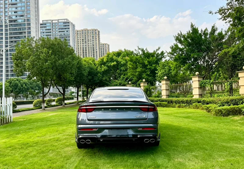 Geely Preface 2025 1.5T Oriental Yao Version Kunlun extérieur photo 5 Geely Preface 2025 1.5T Oriental Yao Version Kunlun extérieur photo 5