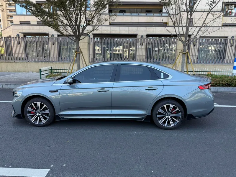 Geely Preface 2026 2.0T Oriente Yao Edición Mochizuki exterior foto 10 Geely Preface 2026 2.0T Oriente Yao Edición Mochizuki exterior foto 10
