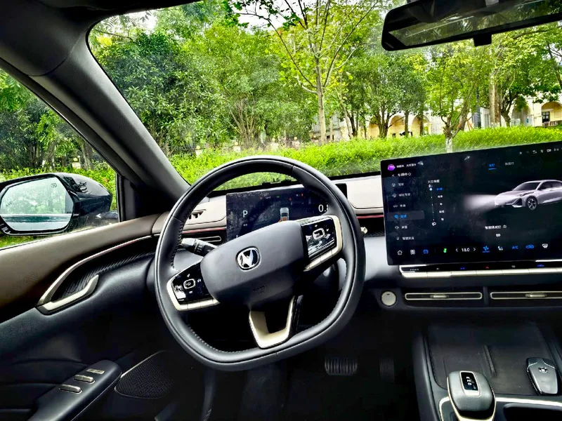 Changan Eado 2026 Четвертое поколение 1.5T DCT 500Bar Тип Yuexiang интерьер фото 14 Changan Eado 2026 Четвертое поколение 1.5T DCT 500Bar Тип Yuexiang интерьер фото 14