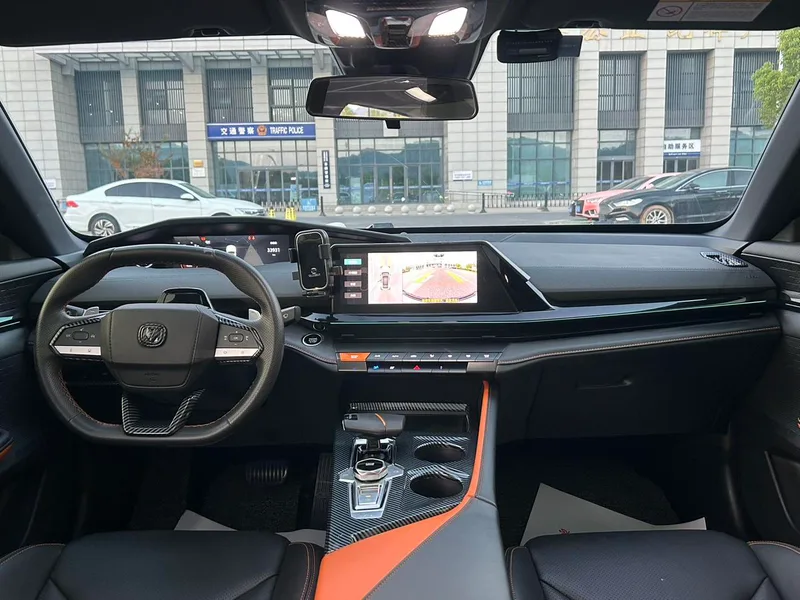 Changan UNI-V 2022 1.5T Finition premium intérieur photo 7 Changan UNI-V 2022 1.5T Finition premium intérieur photo 7
