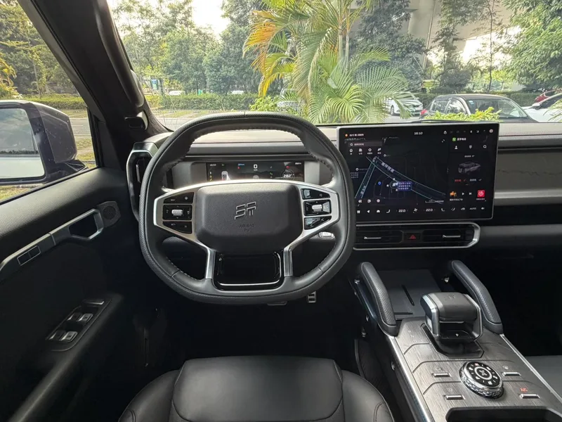 Jetour T2 2023 2.0TD Tracción a las cuatro ruedas Cruzando PRO+ interior foto 8
