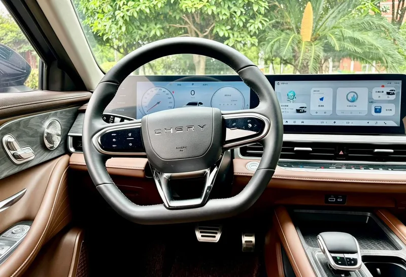 Chery Arrizo 8 2023 Versión de alta energía 2.0T DCT Imperial interior foto 8 Chery Arrizo 8 2023 Versión de alta energía 2.0T DCT Imperial interior foto 8