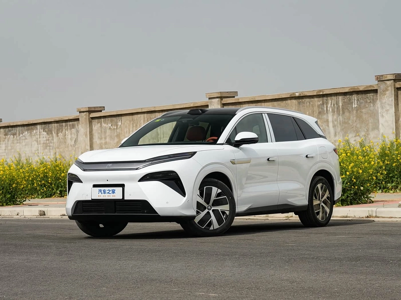 BYD Tang L 2025 DM 200KM Four-wheel drive lidar flagship exterior photo 1 BYD Tang L 2025 DM 200KM Four-wheel drive lidar flagship exterior photo 1