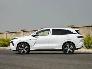 BYD Tang L 2025 DM 200KM Four-wheel drive lidar flagship exterior photo 4 BYD Tang L 2025 DM 200KM Four-wheel drive lidar flagship exterior photo 4