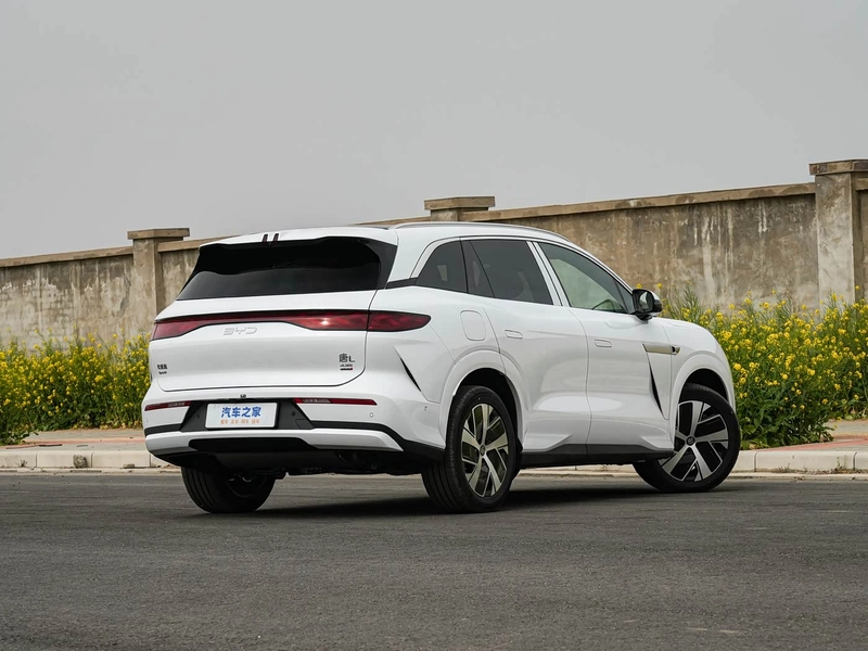 BYD Tang L 2025 DM 200KM Four-wheel drive lidar flagship exterior photo 7 BYD Tang L 2025 DM 200KM Four-wheel drive lidar flagship exterior photo 7