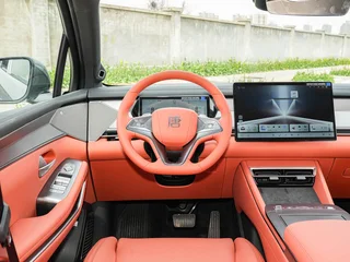 BYD Tang L 2025 DM 200KM Four-wheel drive lidar flagship interior photo 14 BYD Tang L 2025 DM 200KM Four-wheel drive lidar flagship interior photo 14