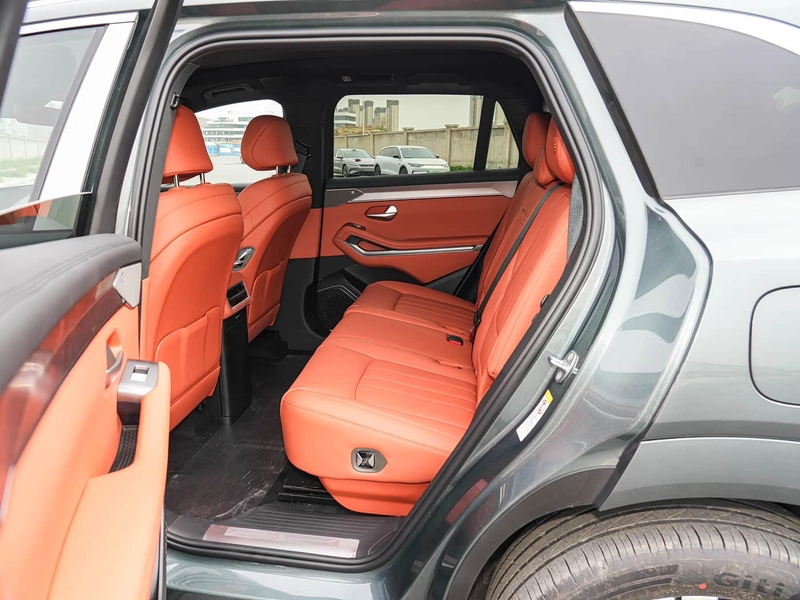 BYD Tang L 2025 DM 200KM Four-wheel drive lidar flagship interior photo 20 BYD Tang L 2025 DM 200KM Four-wheel drive lidar flagship interior photo 20
