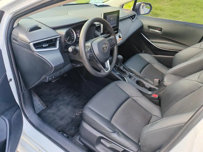 Toyota Levin GT 2021 2.0L Luxury Edition interior photo 11 Toyota Levin GT 2021 2.0L Luxury Edition interior photo 11