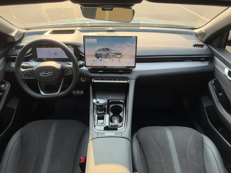 Geely Preface 2026 2.0T Восточный Яо Wangwang версия интерьер фото 16