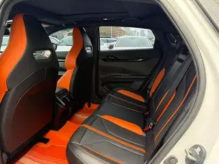Changan UNI-V 2024 1.5T Luxury sports-style exterior photo 5