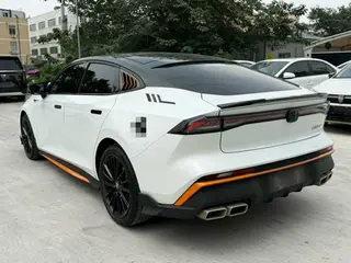 Changan UNI-V 2024 1.5T Luxury sports-style interior photo 15