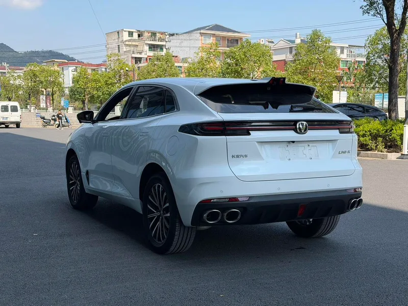 Changan UNI-K 2024 2.0T Yue Shang Type exterior photo 7 Changan UNI-K 2024 2.0T Yue Shang Type exterior photo 7