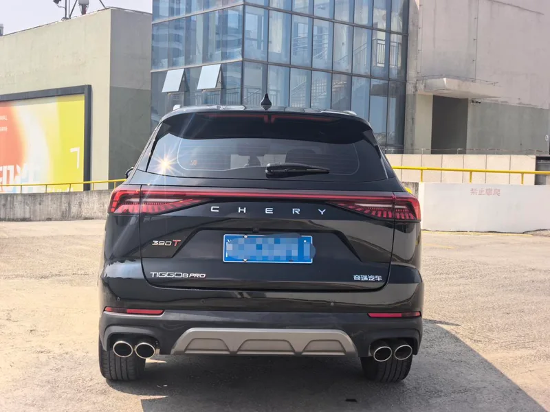 Chery Tiggo 8 Pro 2022 390T Versión vasta con tracción en dos ruedas 5 Asiento interior foto 10