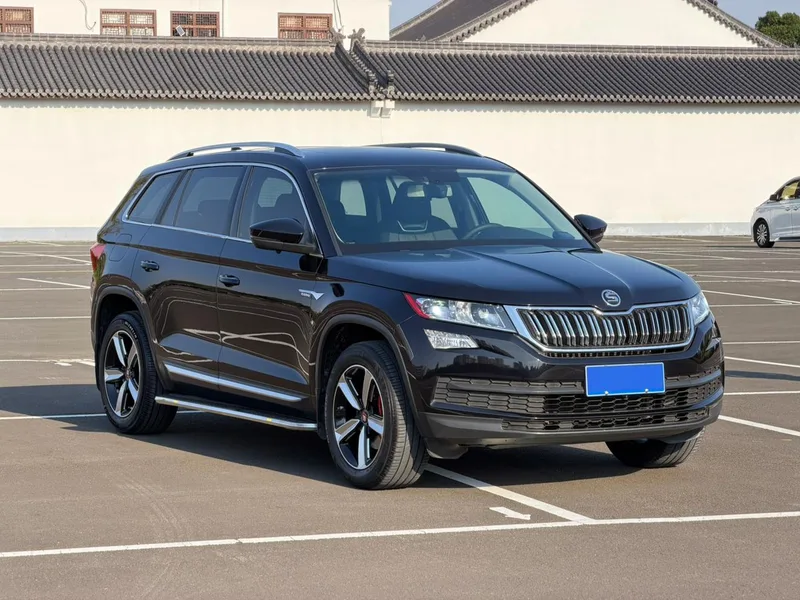 Skoda Kodiaq 2019 TSI330 5 Seat Two-Drive Luxury Premium Edition China V exterior photo 3 Skoda Kodiaq 2019 TSI330 5 Seat Two-Drive Luxury Premium Edition China V exterior photo 3